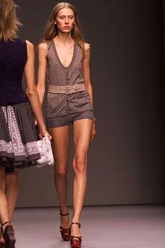 Look 32